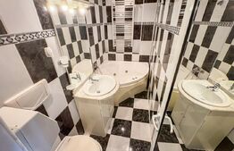 Apartament de vanzare, cu  2 camere decomandat,  50 mp, zona Casa de Pensii