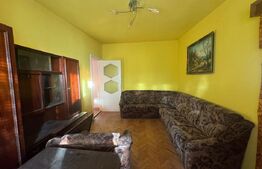 Apartament cu 3 camere Semidecomandat in Orastie.