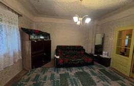 Casa cu 3 camere in Ociu, comuna Vata de Jos