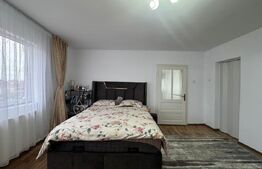 Casa cu 5 camere in Orastie, 150 mp