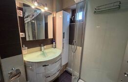 Apartament cu 2 camere ultracentral in Simeria, 61mp