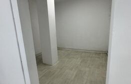 Spatiu comercial la cheie, de inchiriat, cu 2 intrari, Deva