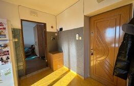 APartament cu 2 camere decomandat, 56 mp in Hunedoara