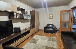 Apartament 3 camere, decomandat 70 mp,  zonă centrală – Deva