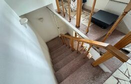 Oportunitate investițională: Casă cu subsol, parter, etaj și mansardă, Deva