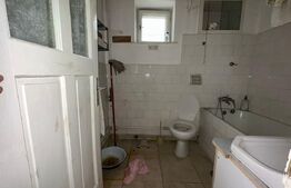 Oportunitate investițională: Casă cu subsol, parter, etaj și mansardă, Deva