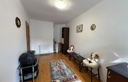 Casa cu 4 camere in Hunedoara