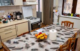 Casă 220 mp + Spațiu Comercial 105 mp - Piața Centrală