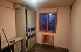 Apartament cu 2 camere, decomandat, etaj 1, vedere Cetate – zona Armata, Deva