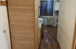 Apartament cu 2 camere, decomandat, etaj 1, vedere Cetate – zona Armata, Deva