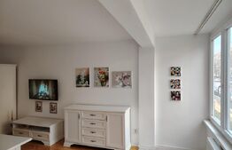 Apartament 2 camere cu curte, complet renovat & mobilat – zonă centrală, Deva