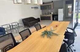 Casă cu piscină și teren generos de 3.298 mp în Lesnic, la 15 minute de Deva