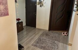 Apartament 3 camere decomandat,renovat ,zonă excelentă – Orăștie