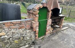 Apartament de locuit + atelier auto + terasa și curte generoasă 