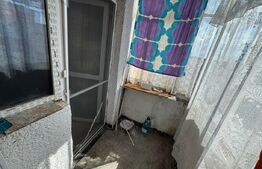 Apartament 3 camere, decomandat 72 mp, zona central Simeria