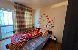 Apartament 3 camere, decomandat 72 mp, zona central Simeria