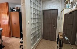 Apartament cu 3 camere, decomandat, 74 mp, in Deva, zona Gojdu