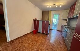 Apartament 3 camere, 70 mp, zona centrala Micro 2, Hunedoara