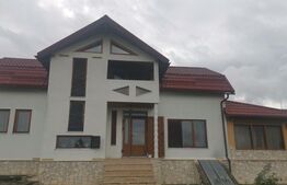 Casa cu 5 camere, priveliste panoramica, Deva 