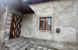 Casa de vanzare în satul Căstău, în apropiere de Orăștie