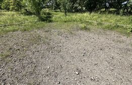 Teren intravilan de vanzare, 2000 mp, front de 45 m - SANTUHALM 