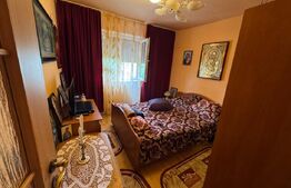 Apartament 3 camere, decomandat | Micro 7, Hunedoara | Etaj 2 