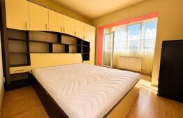 Apartament 3 camere, decomandat, ultracentral, 2 băi, etaj 2 - zona Opera
