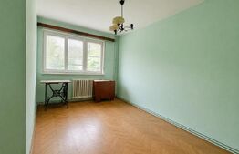 Apartament 4 camere, 80 mp, decomandat, zonă centrală - Deva