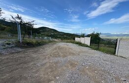 Loturi de teren, 13 parcele, cu panoramă spectaculoasă spre Cetatea Devei