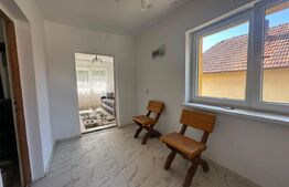 Casă de vânzare, teren generos, ideală pentru familie, Certeju de Sus