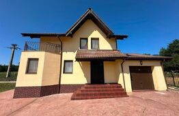 Casă premium perfectă pentru familie , cu garaj și grădină
