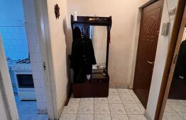 Apartament 2 camere/zona centrala/etaj 2/necesita revovare