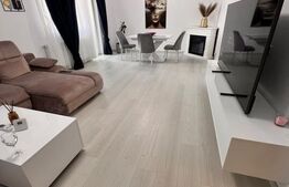 Apartament 3 camere de vânzare, 94 mp, zona Centrala