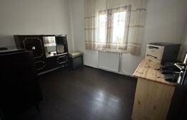 Apartament 4 camere, 77 mp, Zonă centrală