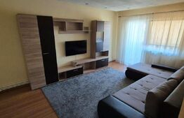 Apartament 3 camere de vanzare, 65 mp