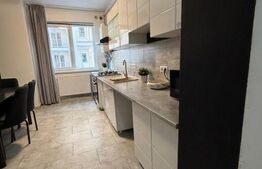 Apartament 2 camere de vânzare, 72 mp, zona Pietroasa