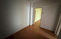 Apartament 2 camere de vânzare, 51 mp, zona Eminescu