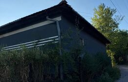 Casa de vanzare, 73 mp, teren 1.439 mp, zona Hondol