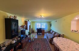 Casa 4 camere, 135 mp, teren 387 mp, zona Calugareni
