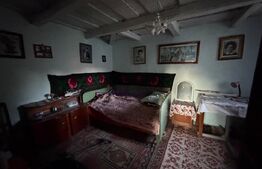 Casa de vanzare, 295 mp, teren 3.596 mp, zoan Hondol