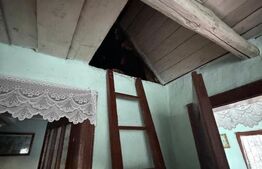 Casa de vanzare, 295 mp, teren 3.596 mp, zoan Hondol