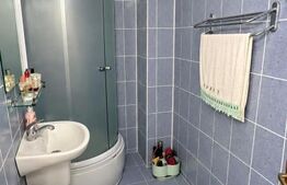 Apartament 4 camere, 77 mp +balcon, zona Orastie