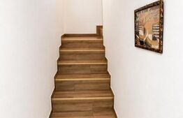 Casa de vanzare, 231 mp, zona Central - Orastie