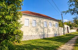 Casa de vanzare, 150 mp, zona Nord-Vest