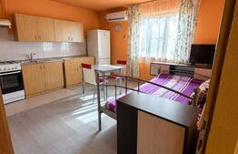 Casă de vânzare, 216 mp, zona Nord