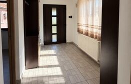 Casă de vânzare, 216 mp, zona Nord