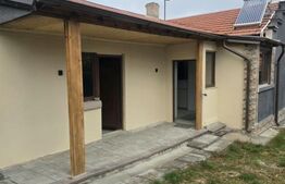 Casă de vânzare – 940 mp teren, acces facil și panoramă deosebită, în Simeria