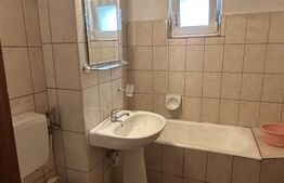 Apartament cu 3 camere DECOMANDAT, 73 mp cu balcon si 2 bai (CONFORT SI SPAȚIU)