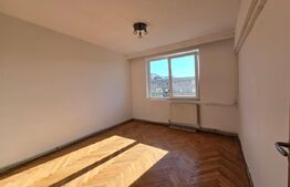 Apartament 2 camere, 49 mp, zona Centrală
