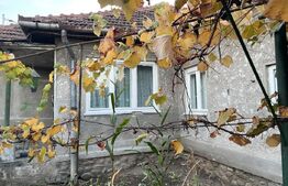 Casă de vânzare, 120 mp, zona Centrală - Hațeg